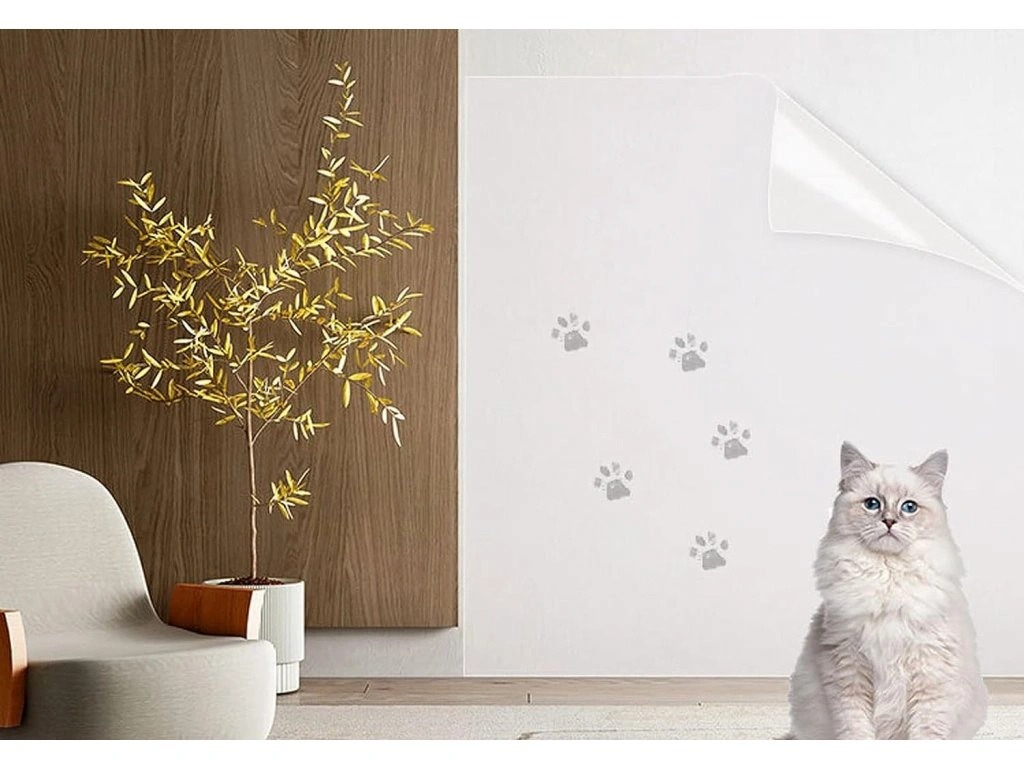 Praktična zaštitna folija za zidove i namještaj